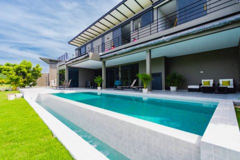 Villa in Hua Hin, Thailand 4 Schlafzimmer № 114066