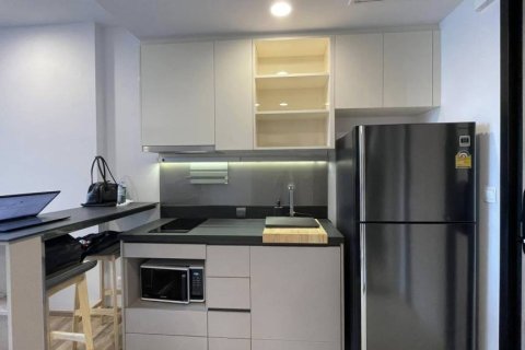 Eigentumswohnung in Khlong Toei, Bangkok, Thailand, 1 Schlafzimmer  № 162449 - Foto 4
