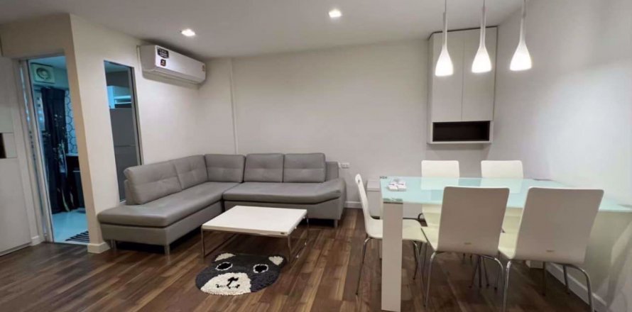 Condominio de 2 dormitorios en Watthana, Bangkok, Tailandia № 57613