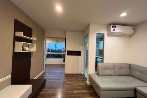 Condominio de 2 dormitorios en Watthana, Bangkok, Tailandia № 57613 - foto 2