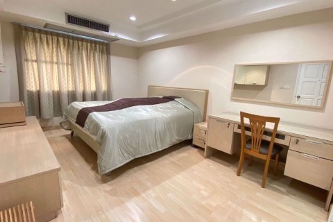Condominio de 3 dormitorios en Watthana, Bangkok, Tailandia № 47875 - foto 5