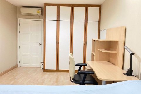 Condominio de 3 dormitorios en Watthana, Bangkok, Tailandia № 47875 - foto 10