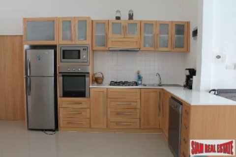 Chalet de 3 dormitorios en Hua Hin, Tailandia № 202513 - foto 5