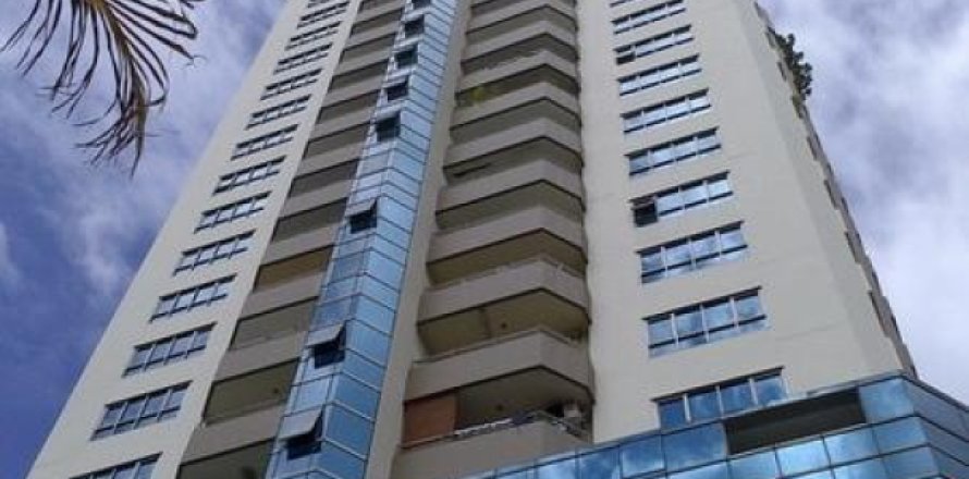 Apartamento de 2 dormitorios en Bangkok, Tailandia № 202515
