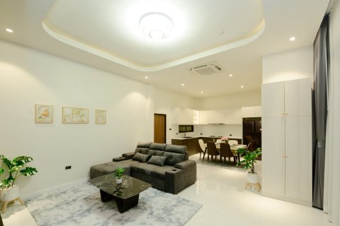 Casa de 3 dormitorios en Pattaya, Tailandia № 152297 - foto 12