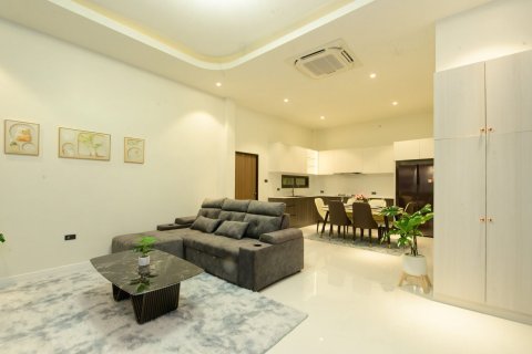 Casa de 3 dormitorios en Pattaya, Tailandia № 152297 - foto 9