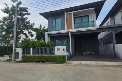 Casa de 3 dormitorios en Pattaya, Tailandia № 152295 - foto 17