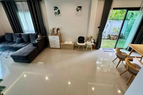 Casa de 3 dormitorios en Pattaya, Tailandia № 152295 - foto 7