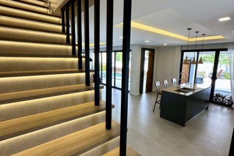 Haus in Pattaya, Thailand 4 Schlafzimmer № 152298 - Foto 17