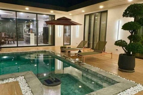 Villa in Phuket, Thailand 7 Schlafzimmer № 114052 - Foto 2