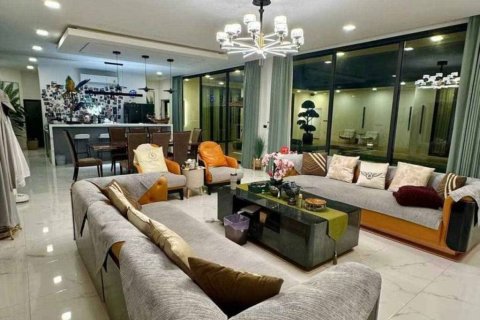Villa in Phuket, Thailand 7 Schlafzimmer № 114052 - Foto 4
