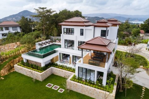 Chalet de 3 dormitorios en Surat Thani, Tailandia № 114053