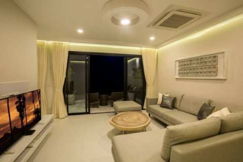 Chalet de 3 dormitorios en Surat Thani, Tailandia № 114055 - foto 5