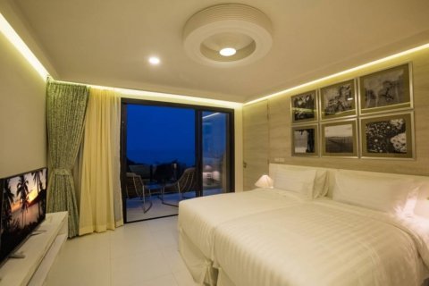 Chalet de 3 dormitorios en Surat Thani, Tailandia № 114055 - foto 9