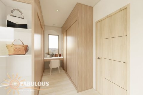 Villa in Ko Kaeo, Thailand 3 bedrooms № 179370 - photo 4