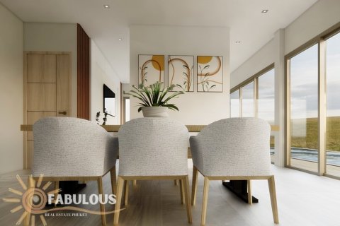 Villa in Ko Kaeo, Thailand 3 bedrooms № 179370 - photo 8