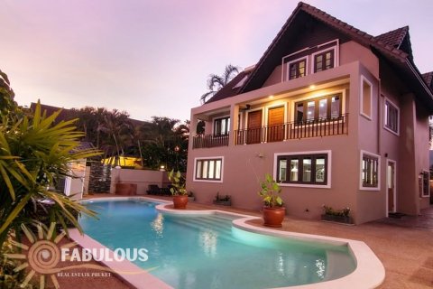 Chalet de 5 dormitorios en Rawai, Tailandia № 179369 - foto 9