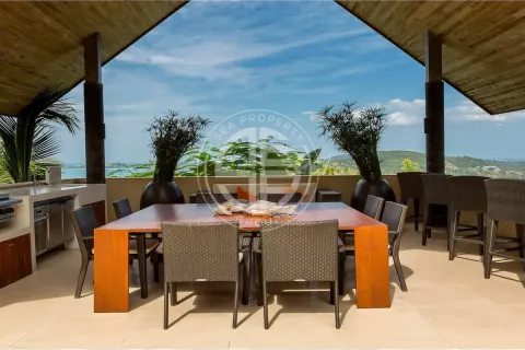 Chalet de 4 dormitorios en Ko Samui, Tailandia № 190648 - foto 15