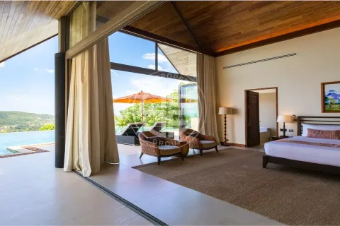 Chalet de 4 dormitorios en Ko Samui, Tailandia № 190648 - foto 10