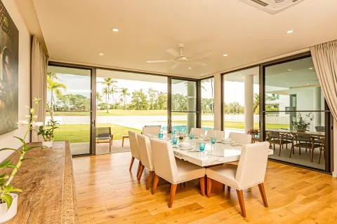 Chalet de 4 dormitorios en Bang Tao, Tailandia № 190654 - foto 13