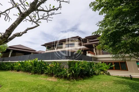 Chalet de 7 dormitorios en Layan Beach, Tailandia № 190650 - foto 20