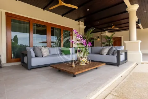 Chalet de 7 dormitorios en Layan Beach, Tailandia № 190650 - foto 17