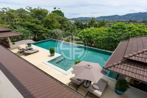Chalet de 7 dormitorios en Layan Beach, Tailandia № 190650 - foto 22