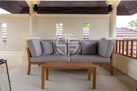 Chalet de 7 dormitorios en Layan Beach, Tailandia № 190650 - foto 16