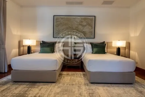 Chalet de 7 dormitorios en Layan Beach, Tailandia № 190650 - foto 14