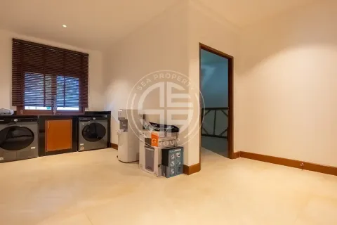 Chalet de 7 dormitorios en Layan Beach, Tailandia № 190650 - foto 6