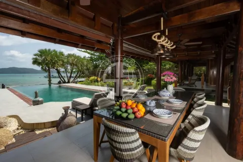 Chalet de 4 dormitorios en Ko Samui, Tailandia № 190653 - foto 3