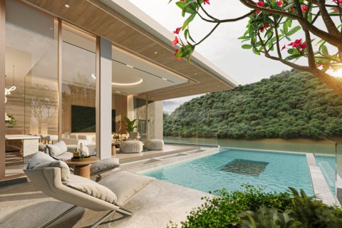 Villa in Phuket, Thailand 4 Schlafzimmer № 161446