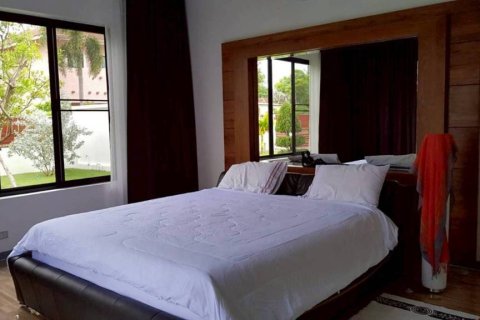 Villa in Pattaya, Thailand 4 Schlafzimmer № 161443 - Foto 9