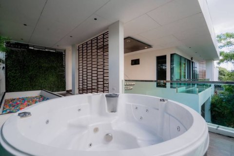 Chalet de 3 dormitorios en Hua Hin, Tailandia № 160154 - foto 6