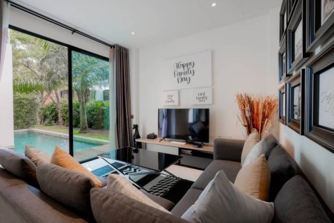 Chalet de 3 dormitorios en Hua Hin, Tailandia № 160154 - foto 10