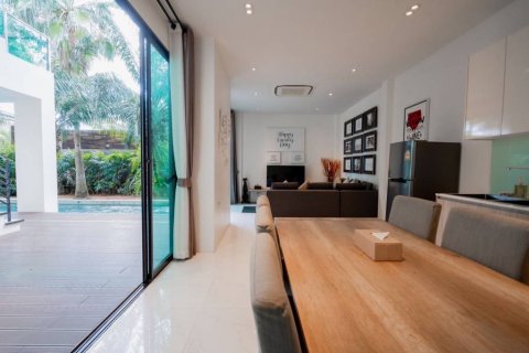 Chalet de 3 dormitorios en Hua Hin, Tailandia № 160154 - foto 9