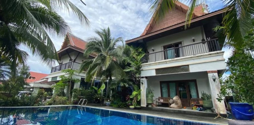 Villa in Phuket, Thailand 4 Schlafzimmer № 160149