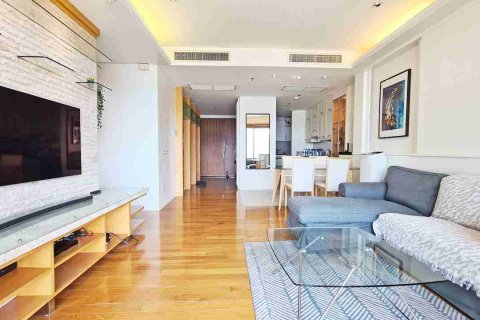 Condo in Bangkok, Thailand, 2 bedrooms  № 184089