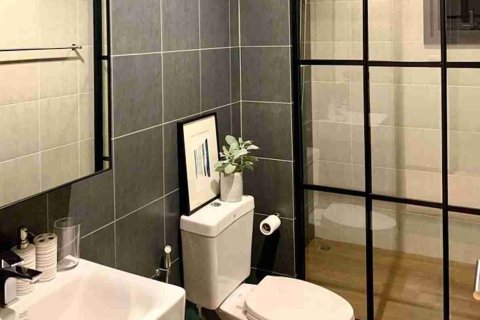 Condominio de 2 dormitorios en Bangkok, Tailandia № 184085 - foto 5