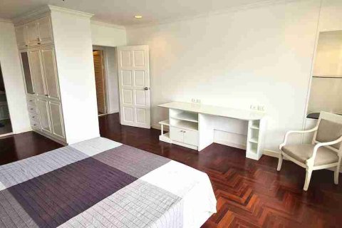 Condominio de 2 dormitorios en Bangkok, Tailandia № 184087 - foto 14