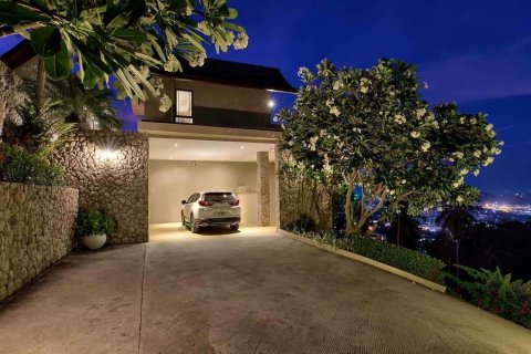 Chalet de 4 dormitorios en Ko Samui, Tailandia № 147170 - foto 17