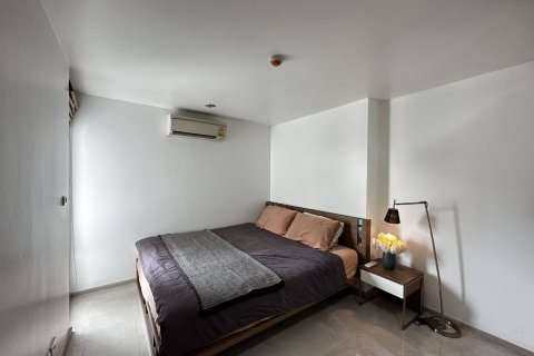 Condominio de 2 dormitorios en Sathon, Bangkok, Tailandia № 143136 - foto 8