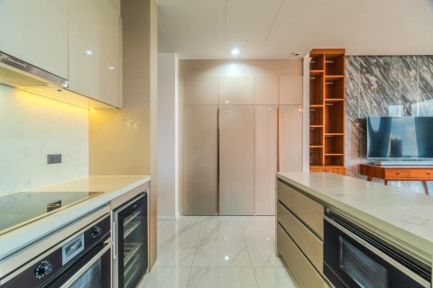 Condominio de 2 dormitorios en Bangkok, Tailandia № 143132 - foto 16