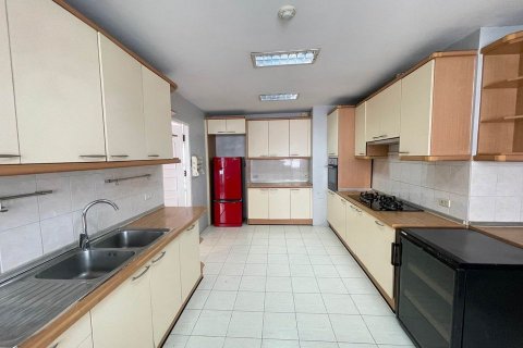Condominio de 3 dormitorios en Bangkok, Tailandia № 143134 - foto 17