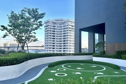 Condominio de 2 dormitorios en Bangkok, Tailandia № 143133 - foto 10