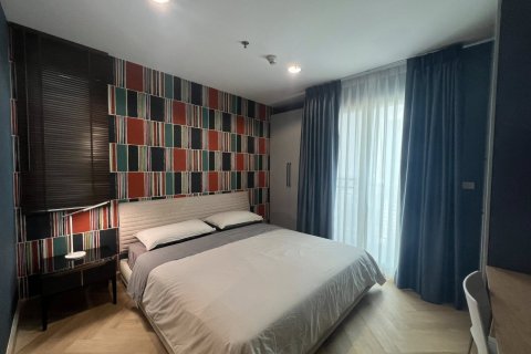 Condo in Bangkok, Thailand, 2 bedrooms  № 190951 - photo 6