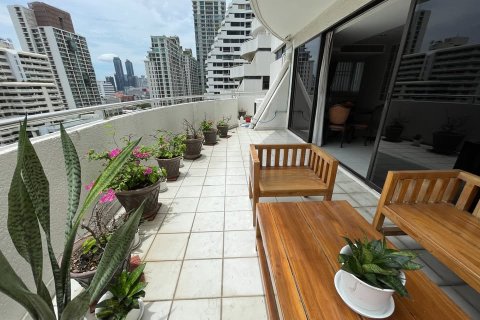 Condominio de 2 dormitorios en Bangkok, Tailandia № 190949