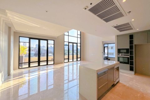 Penthouse in Bangkok, Thailand 3 Schlafzimmer № 180818