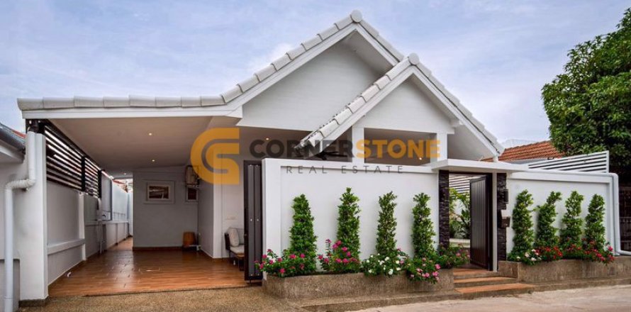Studio in Pattaya, Thailand № 146503