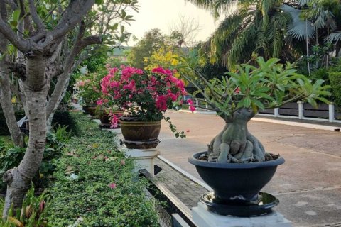 Casa de 3 dormitorios en Pattaya, Tailandia № 170586 - foto 8